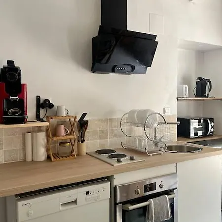 Holiday home Le Clot, Charmante Propriete Issel